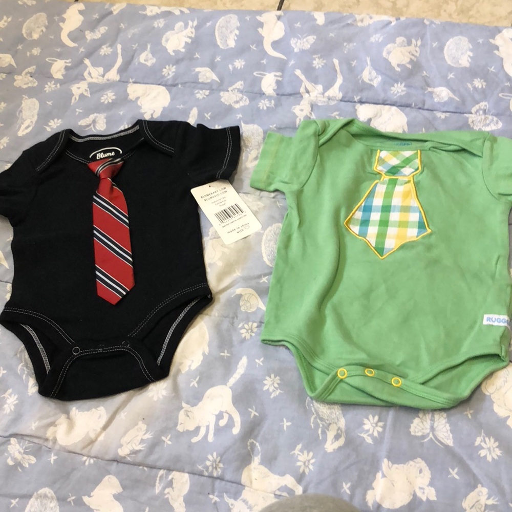 Bodysuit with tie for baby 👶 boy.